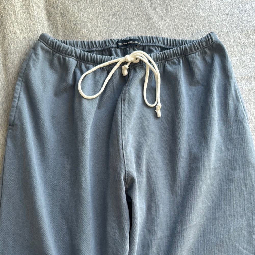 Brandy Melville Rosa Open Leg Sweatpants